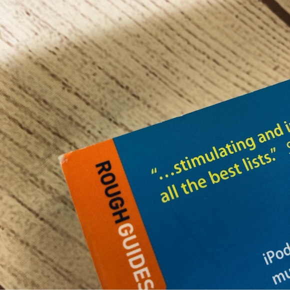 🐬 CLEARANCE ITEM: THE ROUGH GUIDE book of Playlists 500 Songs You Must Download - Picture 12 of 12